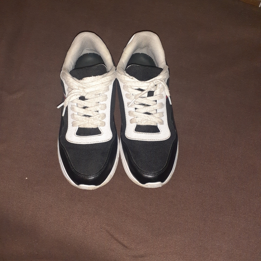 Shoes - Picture 2 of 2